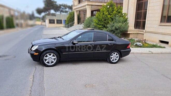 Mercedes C 240 2001, 298,000 km - 2.4 l - Bakı