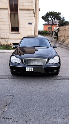 Mercedes C 240 2001, 298,000 km - 2.4 l - Bakı