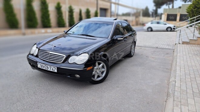 Mercedes C 240 2001, 298,000 km - 2.4 l - Bakı