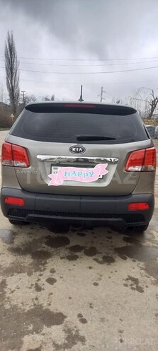 Kia Sorento 2010, 250,000 km - 2.0 l - Qusar