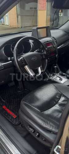 Kia Sorento 2010, 250,000 km - 2.0 l - Qusar
