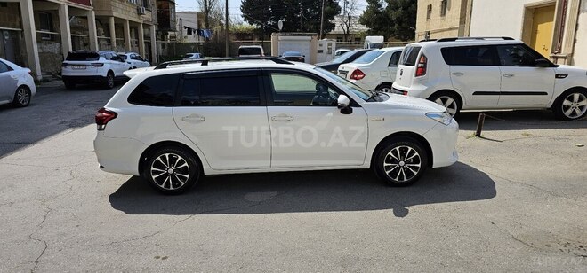 Toyota Corolla 2015, 162,000 km - 1.5 l - Bakı