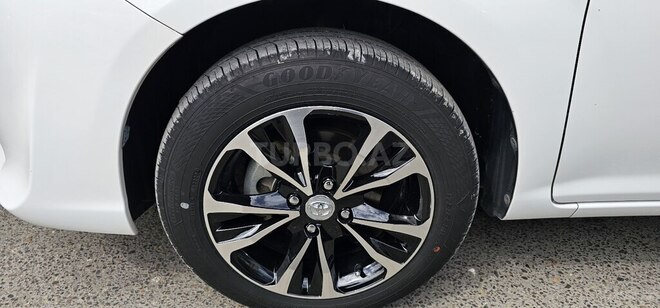 Toyota Corolla 2015, 162,000 km - 1.5 l - Bakı