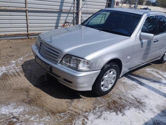 Mercedes C 200 1995, 599,815 km - 2.0 л - Bərdə