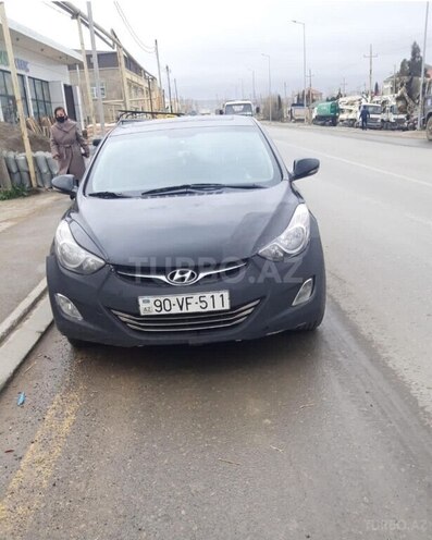 Hyundai Elantra 2012, 257,000 km - 1.8 l - Qəbələ