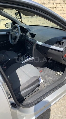 Opel Astra 2006, 295,000 km - 1.3 l - Bakı