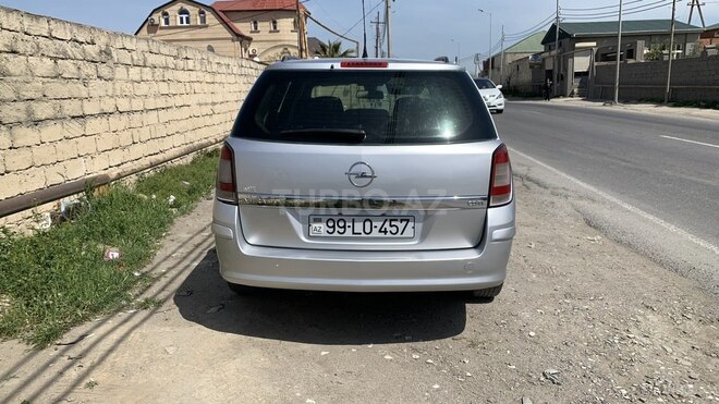 Opel Astra 2006, 295,000 km - 1.3 l - Bakı