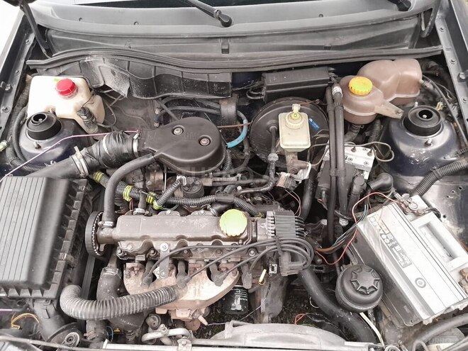 Opel Astra 1996, 300,000 km - 1.6 l - Bakı