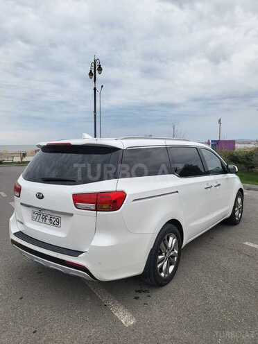Kia Carnival 2016, 225,000 km - 2.2 l - Bakı