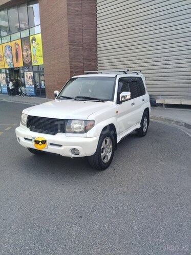 Mitsubishi Pajero io 2001, 310,000 km - 2.0 л - Bakı
