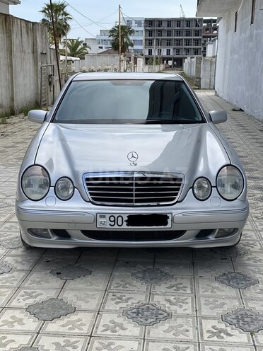Mercedes E 270 2000, 325,252 km - 2.7 l - Astara
