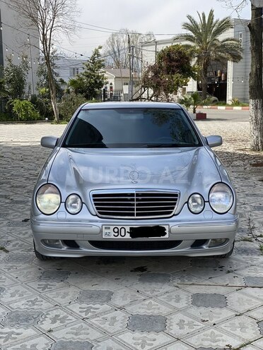 Mercedes E 270 2000, 325,252 km - 2.7 l - Astara