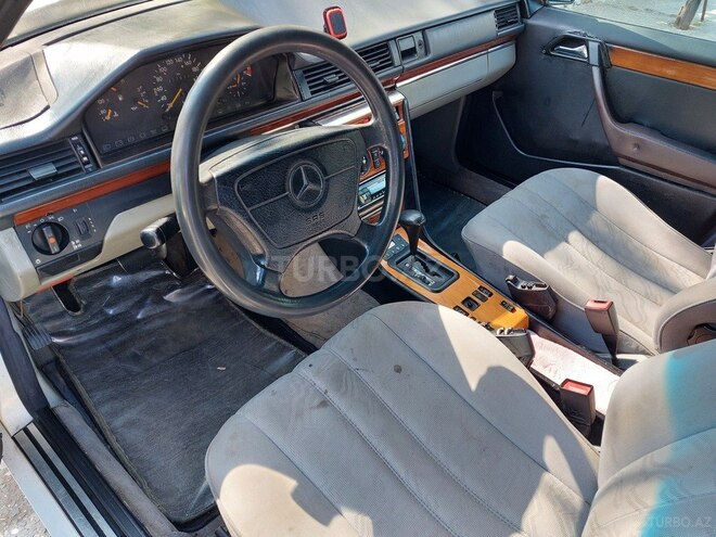 Mercedes E 220 1993, 450,000 km - 2.2 л - Bakı
