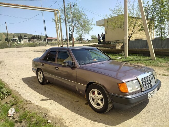 Mercedes E 250 1992, 320,000 km - 2.2 l - Şirvan