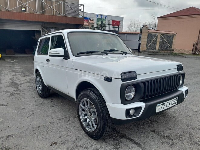 LADA (VAZ) Niva 2010, 324,543 km - 1.7 л - Qəbələ
