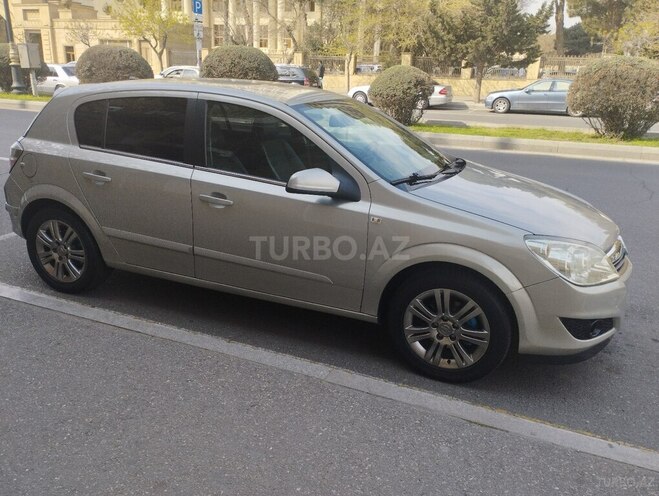 Opel Astra 2009, 267,466 km - 1.3 l - Bakı