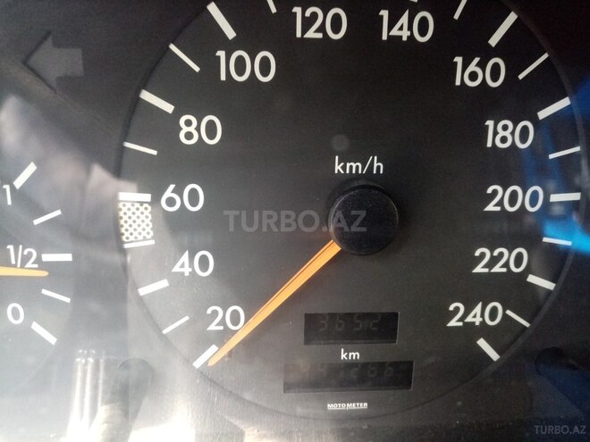 Mercedes C 180 1995, 447,286 km - 1.8 l - Bakı