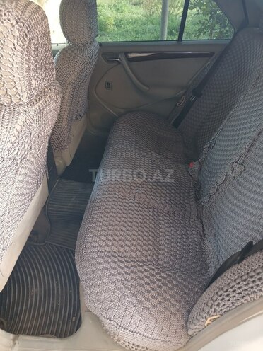 Mercedes C 240 1999, 260,000 km - 2.4 l - Sabirabad