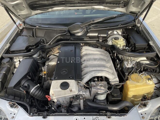 Mercedes E 300 1999, 450,000 km - 3.0 л - Bakı