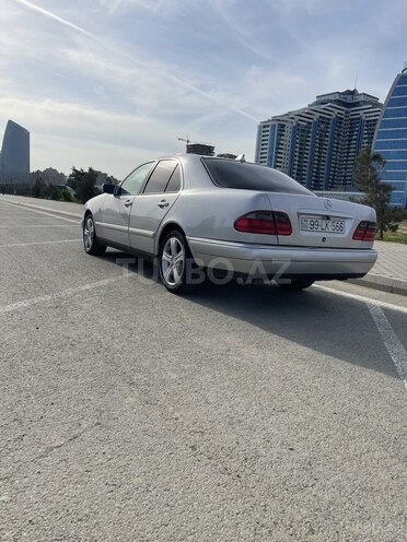 Mercedes E 300 1999, 450,000 km - 3.0 л - Bakı