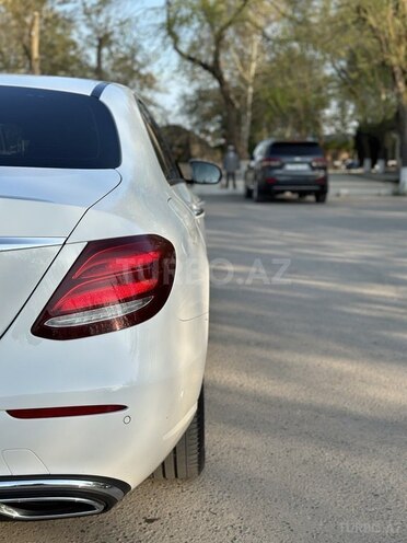 Mercedes E 220 2017, 181,000 km - 2.0 l - Bakı