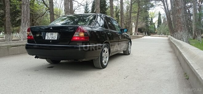 Mercedes C 220 1995, 181,211 km - 2.2 l - Sumqayıt