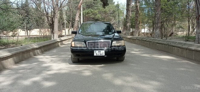 Mercedes C 220 1995, 181,211 km - 2.2 l - Sumqayıt