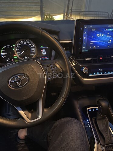 Toyota Corolla 2022, 8,812 km - 1.8 л - Bakı