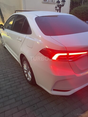 Toyota Corolla 2022, 8,812 km - 1.8 л - Bakı