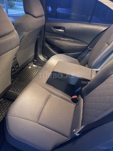 Toyota Corolla 2022, 8,812 km - 1.8 л - Bakı
