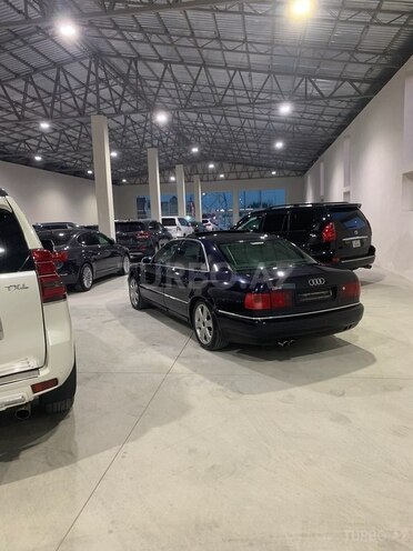 Audi S8 2001, 200,000 km - 4.2 l - Xaçmaz