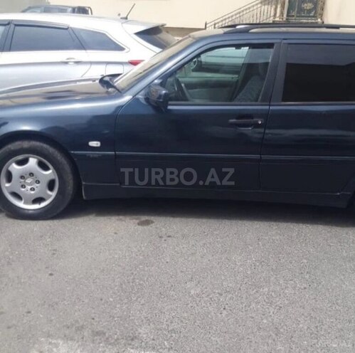 Mercedes C 220 2000, 421,000 km - 2.2 l - İmişli