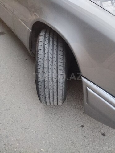Mercedes E 200 1989, 180,000 km - 2.0 l - Bakı