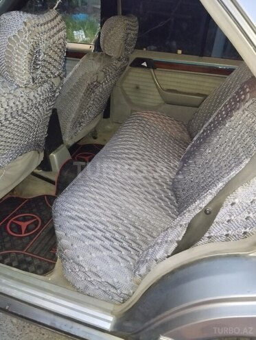 Mercedes E 200 1989, 180,000 km - 2.0 l - Bakı
