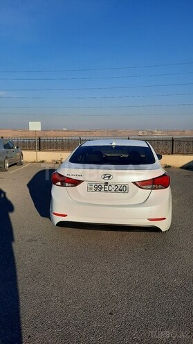 Hyundai Elantra 2015, 150,000 km - 2.0 l - Bakı