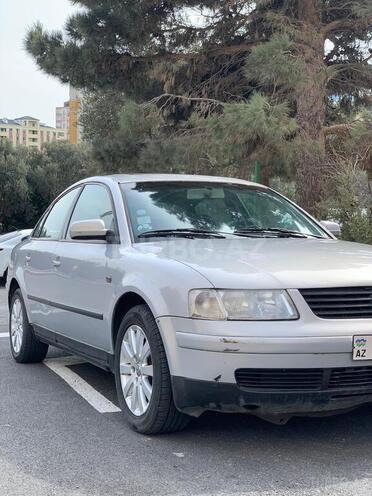 Volkswagen Passat 2000, 278,874 km - 2.0 l - Bakı