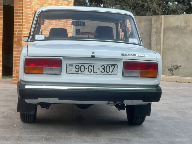 LADA (VAZ) 2107 2009, 86,000 km - 1.6 l - Bakı