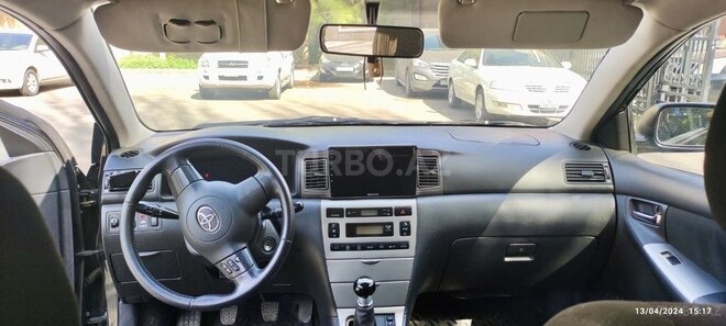 Toyota Corolla 2006, 250,000 km - 1.4 l - Bakı