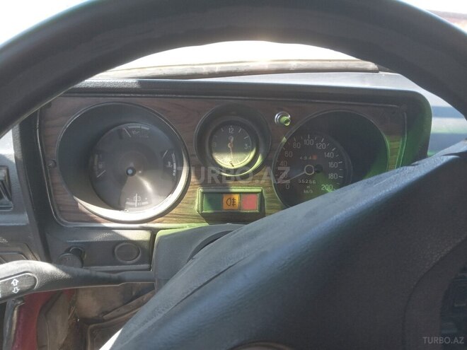 GAZ 24 1989, 500,000 km - 2.4 l - Gəncə