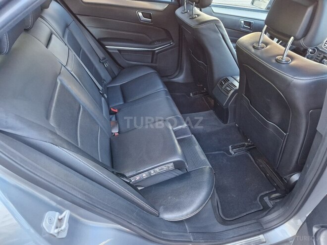 Mercedes E 220 2013, 258,000 km - 2.2 l - Bakı