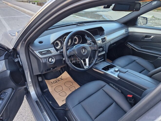 Mercedes E 220 2013, 258,000 km - 2.2 l - Bakı