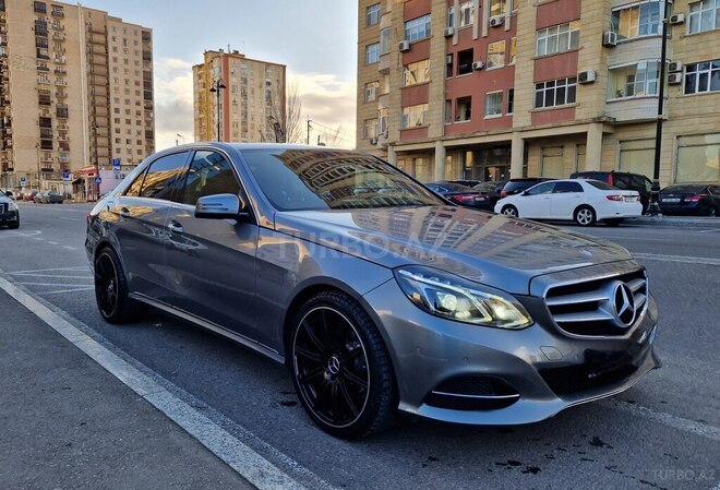 Mercedes E 220 2013, 258,000 km - 2.2 l - Bakı
