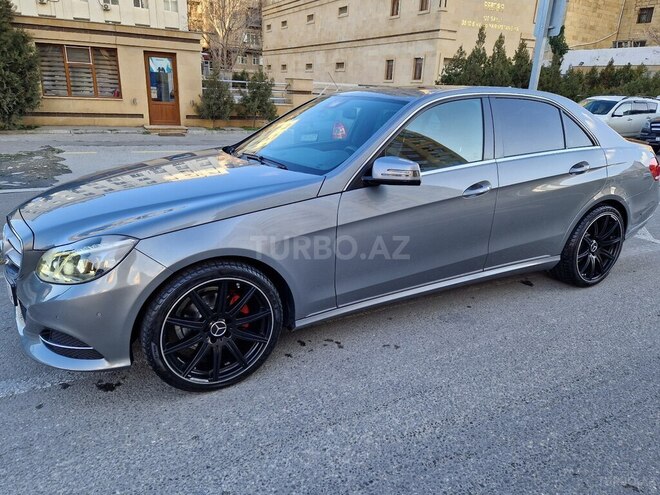 Mercedes E 220 2013, 258,000 km - 2.2 l - Bakı