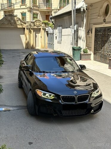 BMW 228