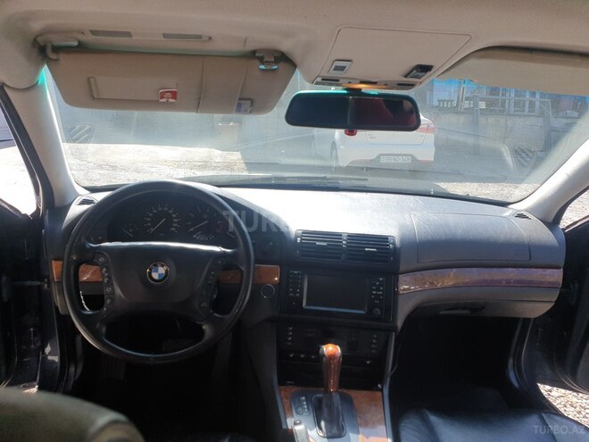 BMW 525 2002, 283,000 km - 2.5 l - Bakı