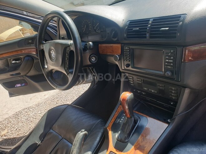 BMW 525 2002, 283,000 km - 2.5 l - Bakı