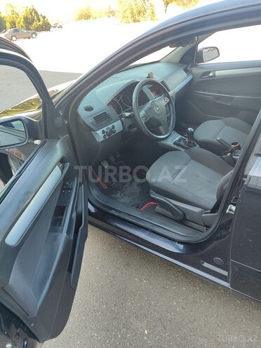 Opel Astra 2006, 324,344 km - 1.3 l - Qazax