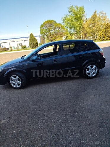 Opel Astra 2006, 324,344 km - 1.3 l - Qazax
