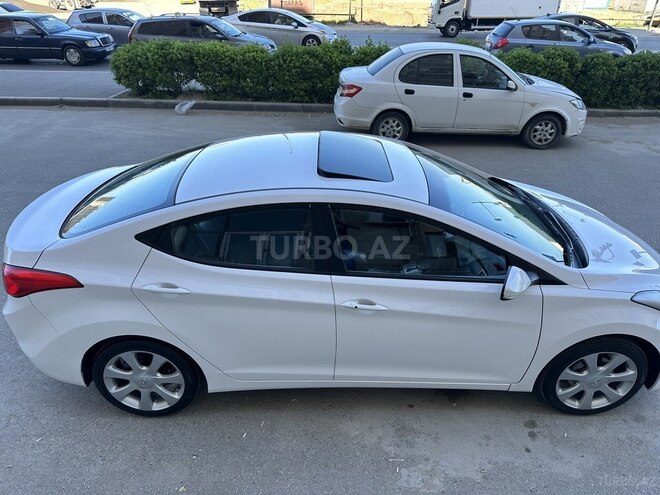 Hyundai Elantra 2011, 193,000 km - 1.8 л - Bakı
