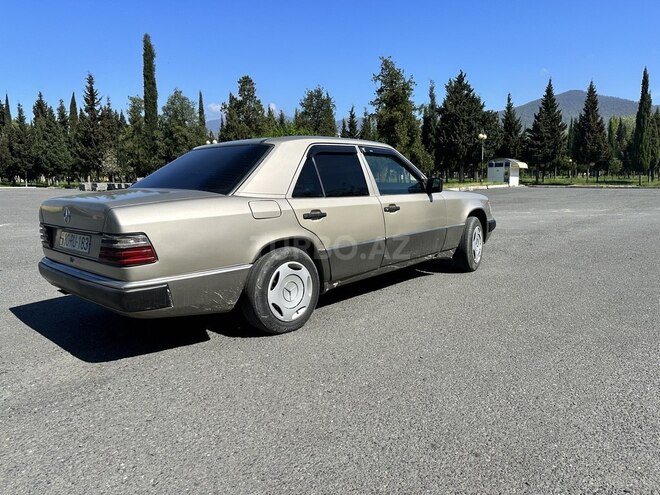 Mercedes E 200 1991, 500,000 km - 2.0 l - Balakən